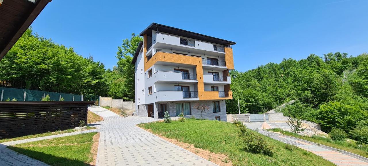 Maiden Water Resort Сараєво Екстер'єр фото